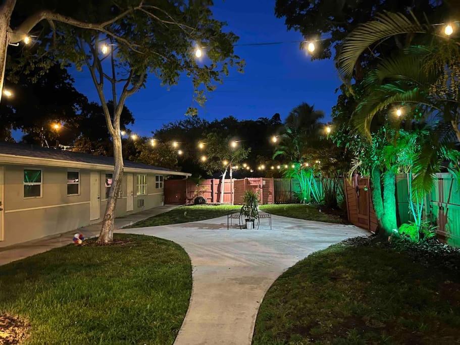 Cozy & Beautiful 1Bd Apartment W/Full Kitchen! Fort Lauderdale Exterior photo